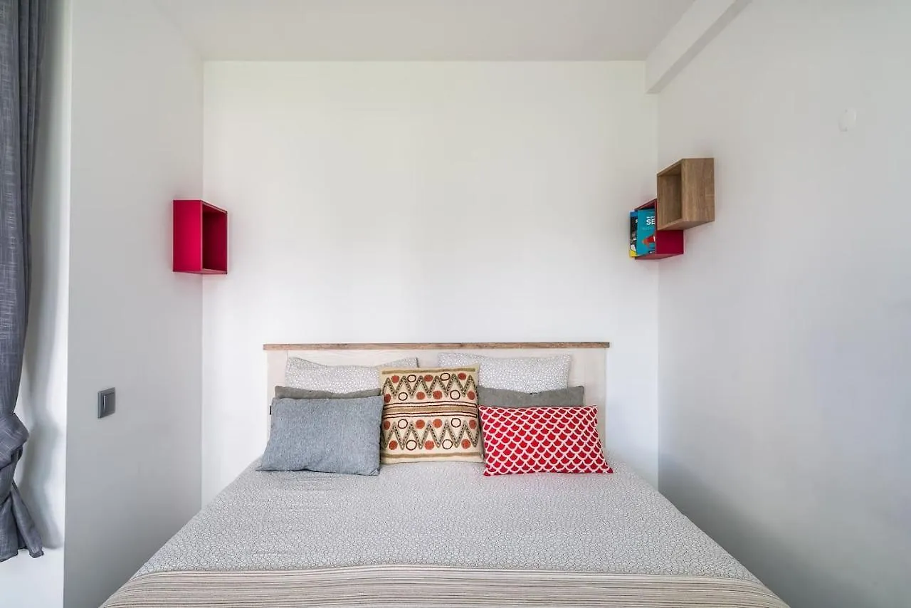 Impervillastudio - Vilamoura City Centre Quarteira Apartment